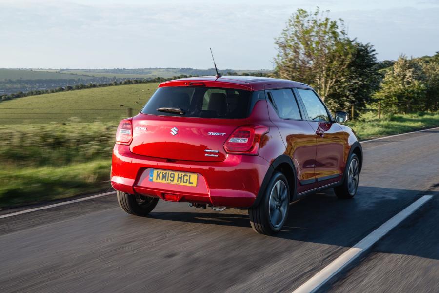  Suzuki Swift Hybrid AllGrip 2019 года  (UK) (фото 11 из 22)